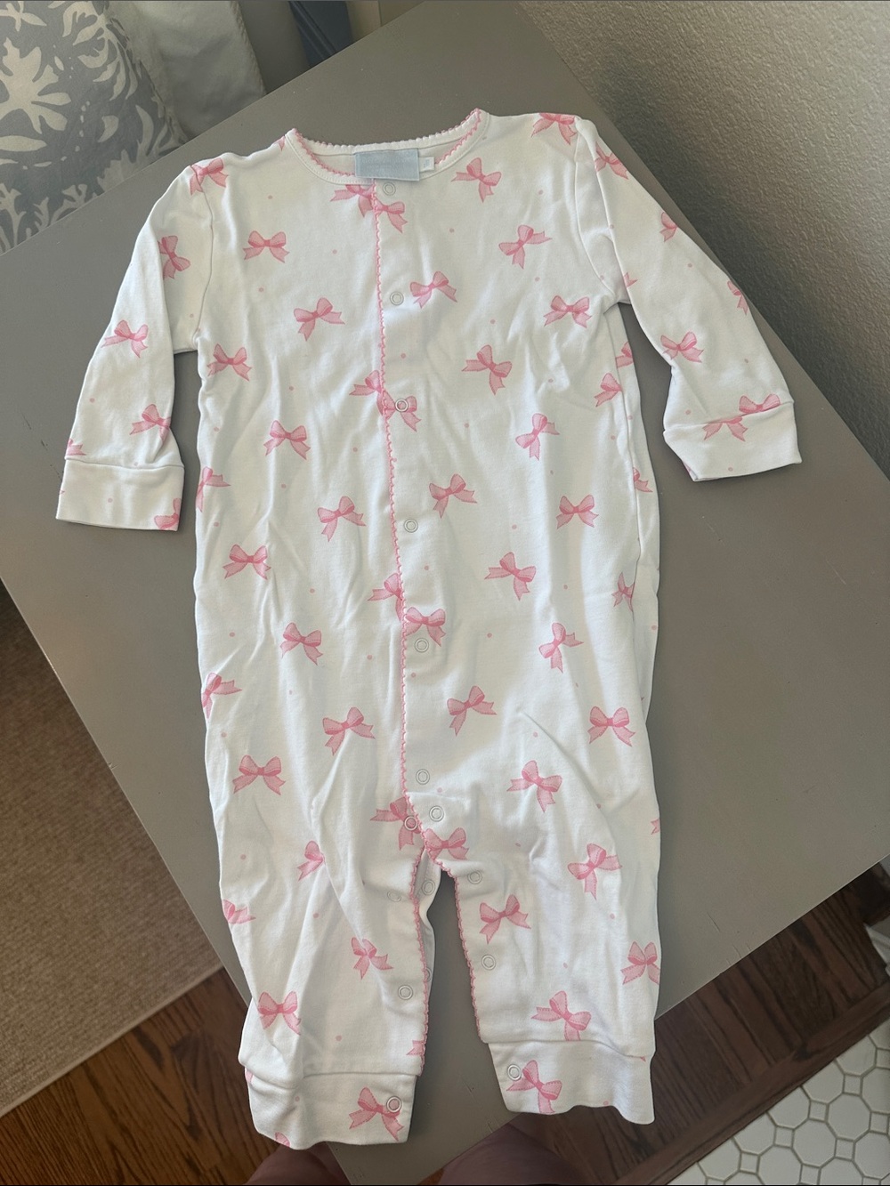 Little English White Sleeper with Pink Bow Print 18m